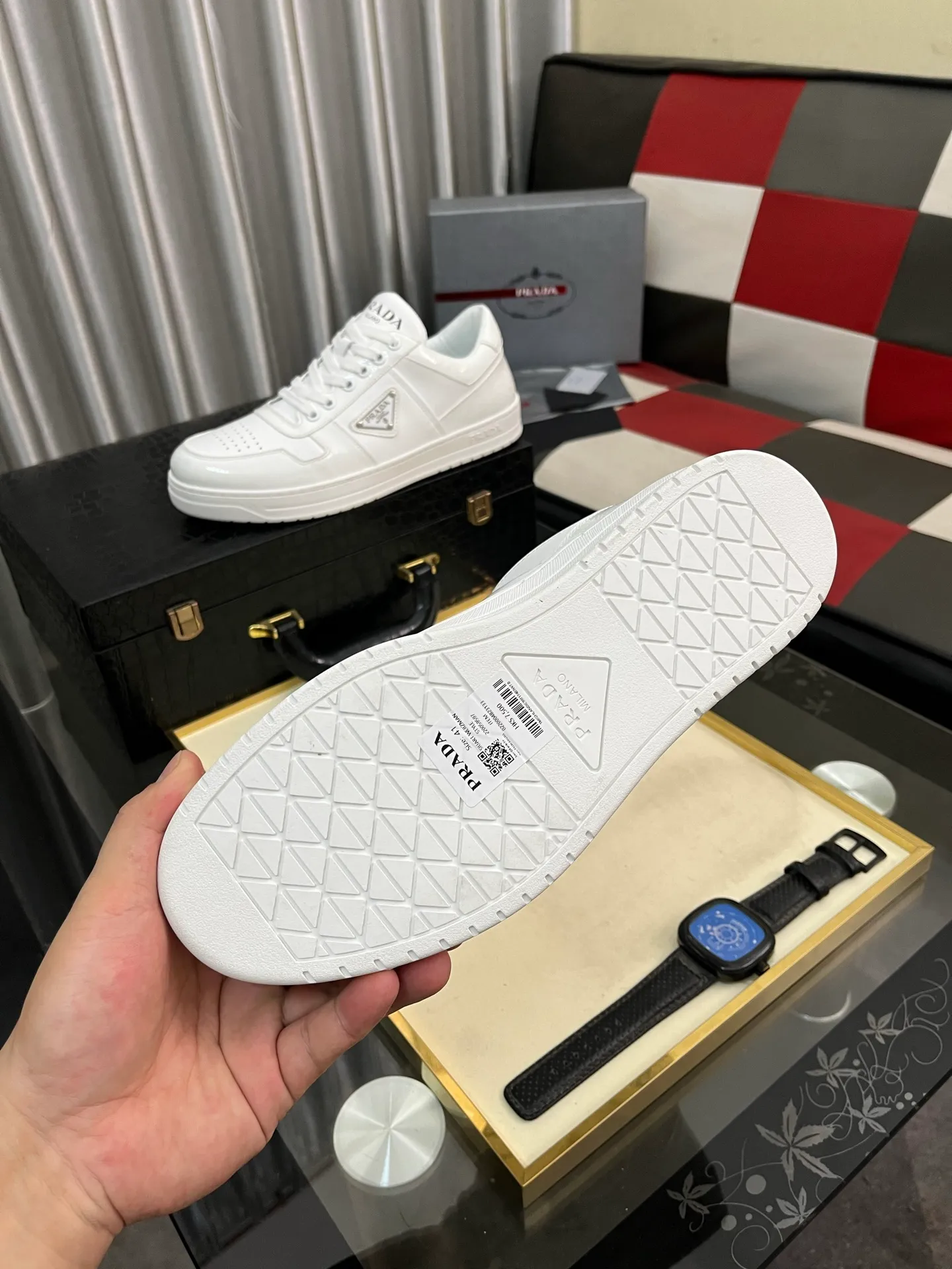 Men's shoes 💰560⌚️⌚️【PRADA】Prada - high-end quality original order 🔍🔍🔍 casual sports shoes - upper: 🔝 Nappa calfskin, brand high satin hollow canvas, shoe body sewn brand metal fasteners, tongue injection molded brand logo - lining: water-dyed cowhide - outsole: ultra-light TPU foam rubber; two-color molded outsole -Ultra-high quality control and fine workmanship: highlighted (high-end, extravagance, and class) -Size: 38-444️⃣colors available